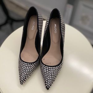 Aldo studded pumps!